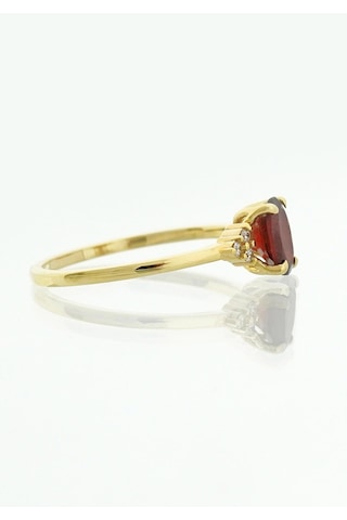 Garnet Oval Tektaş Pırlanta Yüzük