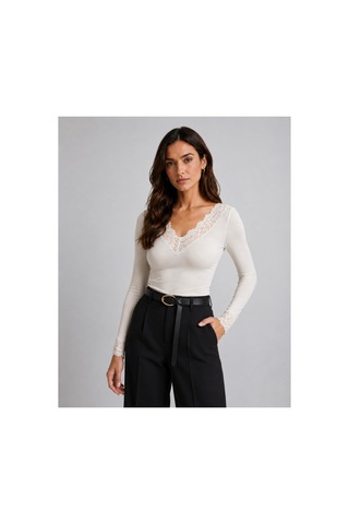 Unika Boutique Dantelli Kaşmir Uzun Kollu Bluz Beyaz