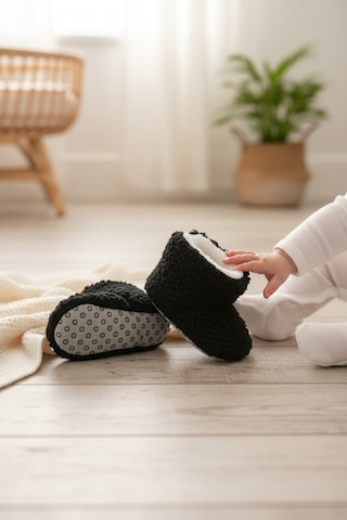 Balbeybi Siyah Bebek Panduf Kaydırmaz Taban Welsoft Yumuşak Patik Kışlık Unisex İlk Adım Pandufu Siyah