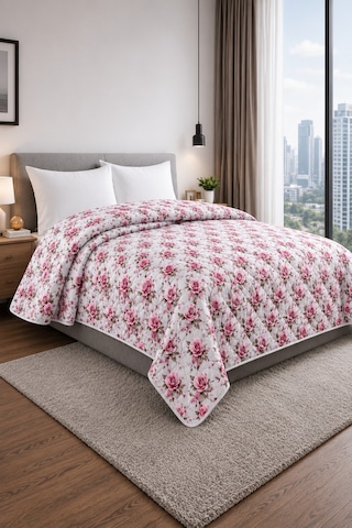 Yatak Örtüsü Çok Amaçlı 100% Polyester Hassas Tuşeli Basklı Lüx - Premium 200 Cm X 220 Cm Açık Mürdüm