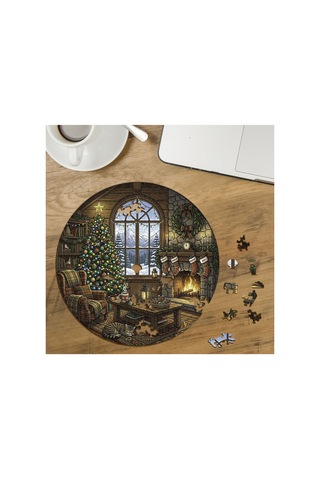 Sıcacık Şömineli Yılbaşı Evi Tasarımlı Özel Kesim Yuvarlak 272 Parça Ahşap Puzzle Mpda680
