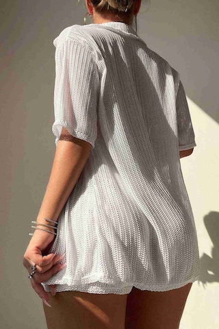 Angelsin Yaka Detaylı Gömlek Görünümlü Alt Üst Şort Takım Plaj Elbisesi Pareo Beyaz 001