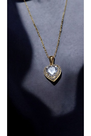 Işıltılı Taşlı Kalp Kolye Altın Renk Zarif Kadın Takı Modeli