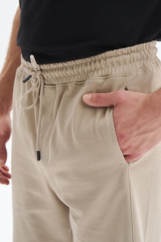 AR-MA Arma Erkek Regular Fit Basic Süprem % 100 Pamuk Yandan Ve Arka Cepli Şort Y29504279302 Bej