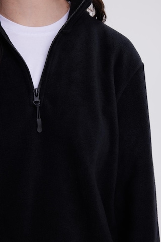Tudors Kadın Standart Fit Anti-pilling Tüylenme Yapmayan Soğuk Geçirmez Siyah Bato Yaka Polar Sweatshirt-41776 SiYAH