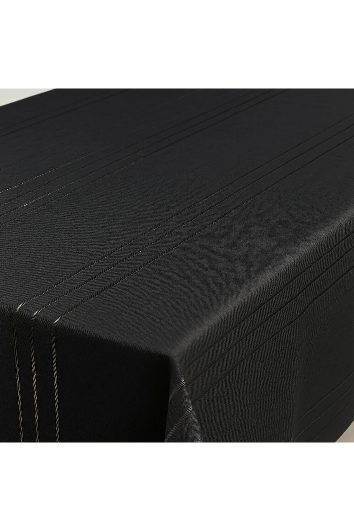 Leke Tutmayan, Kolay Temizlenen Colber Dertsiz Masa Örtüsü 160cm X 220cm Siyah