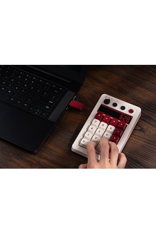 8bitdo Retro 18 Fami Edition Kablosuz Mekanik Numpad,hesap Makinesi Modu,windows Ve Android Uyumlu Bordo