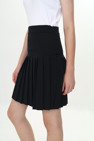 Toontoy Kız Çocuk Yarı Piliseli Okul Etek Siyah