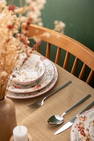 İstanbul Porselen Ayasofya 24 Parça 6 Kişilik Yemek Takımı Çok Renkli