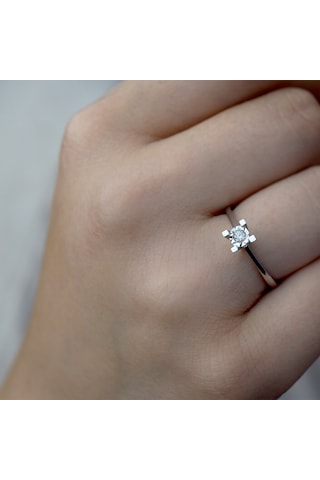 Lilarote 0.06 Ct. Kare Tektaş Pırlanta Yüzük