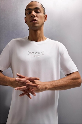 Defacto Yumuşak Tuşe Beyaz Erkek T-shirt C9268ax/wt34 Beyaz