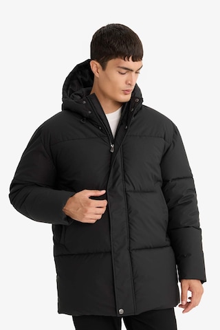 Defacto Su İtici Regular Fit Kapüşonlu Cepli Astarlı Rüzgar Geçirmez Fermuarlı Dolgulu Parka F3815AX25WN Siyah