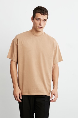 Grimelange Jett Erkek Oversize Fit %100 Organik Pamuk Kalın Dokulu Bisiklet Yakalı Kahverengi T-shirt Kahverengi