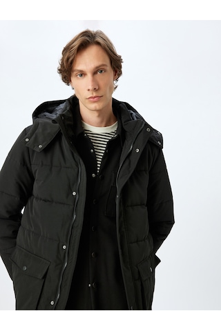 Koton Şişme Mont Kapşonlu Fermuarlı Cep Detaylı Slim Fit Siyah 5wam00012hw Siyah