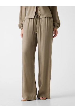 Guess Dalia Akışkan Jogger Kadın Yeşil Pantolon W6gb07w1781-g8cj Yeşil