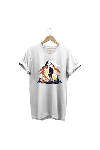 Mountain Dağ Yürüyüşü Ve Kar Manzara Baskılı %100 Pamuk Unisex Regular Fit T-shirt Beyaz