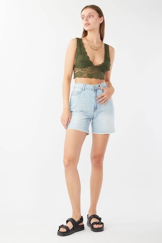 Banny Jeans Kadın Paçası Kesik Jean Şort Açık Mavi