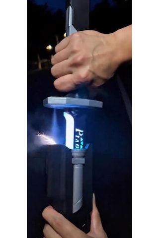 Spark Knife Kıvılcım Duman Çıkaran Metal Çarpışma Sesli Işıklı 80 Cm Işın Kılıcı
