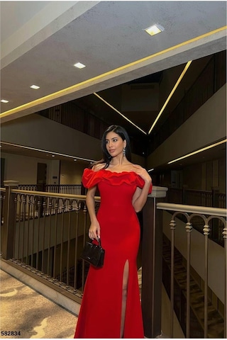 Lior Design Kadın Trend Tasarım Kare Yaka Yırtmaçlı Kısa Kollu Abiye Elbise Kırmızı