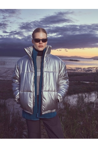 Koton Oversize Outdoor Mont Dik Yaka Cepli Fermuarlı Mavi 4wak00358ew 4WAK00358EW637 Mavi
