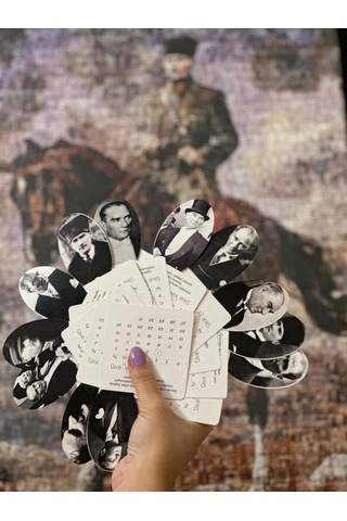 2026 Atatürk Takvimi Ahşap Ayaklı Atatürk Temalı Mini Özel Tasarım Takvim, Atatürk 2026 Takvim