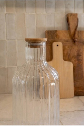 1350 Ml Cam Şişe Ahşap Kapaklı Cam Sürahi Çizgili Borosilikat Cam Şişe Şeffaf Cam Su Şişesi Mutfak İçecek Şişesi 11x25 Cm Şeffaf