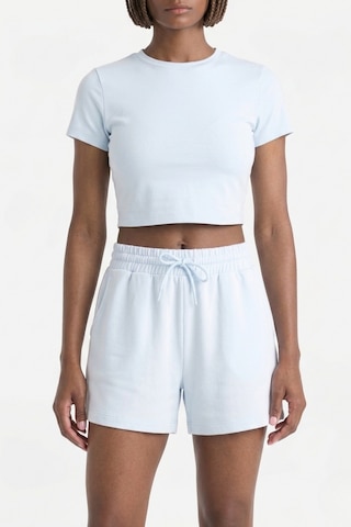Soft&Basic Kadın Rahat Kalıp Cepli Beli Lastikli Kısa Paça Mavi Şort