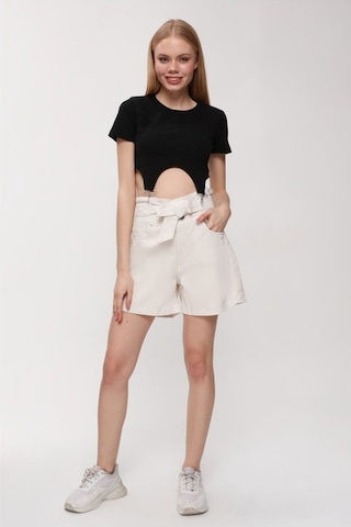 Hgfashion Kadın Beli Kemerli Yüksek Bel Krem Renk Kot Şort Krem