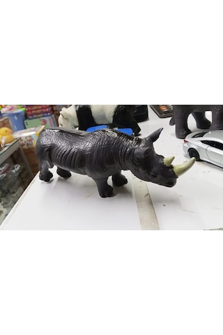 Plastik Oyuncak Büyük Boy Gergedan Rhino 17 Cm