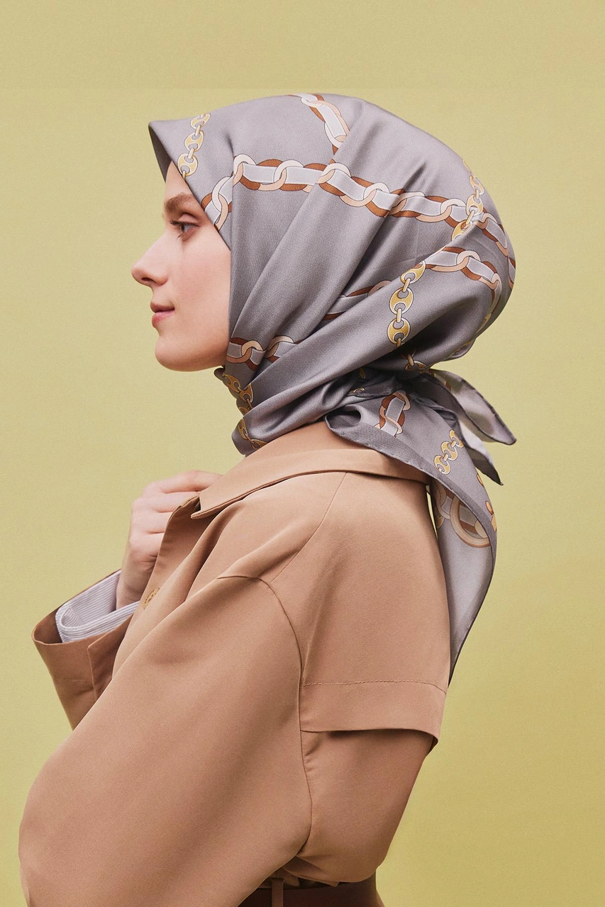 Armine Klasik Desenli Saf İpek Sura Eşarp 9346d 34 Gri