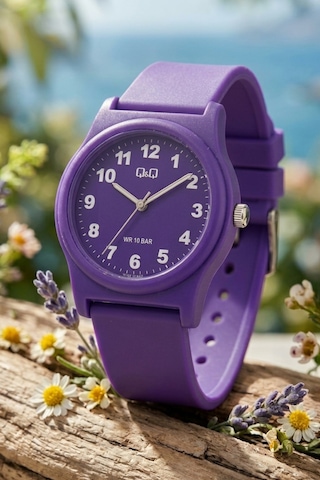 Q&q Qcg2226 Mor Bold Rakamlı Silikon Kordonlu 38 Mm Su Geçirmez Unisex Kol Saati