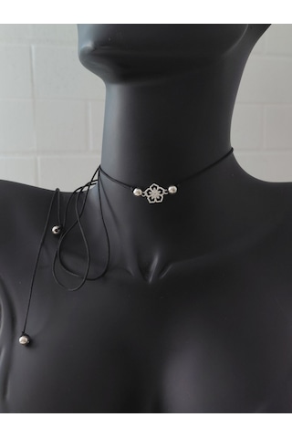 925 Ayar Gümüş Zirkon Taşlı Siyah Lotus Çiçek Tasarım Choker Kadın Kolye