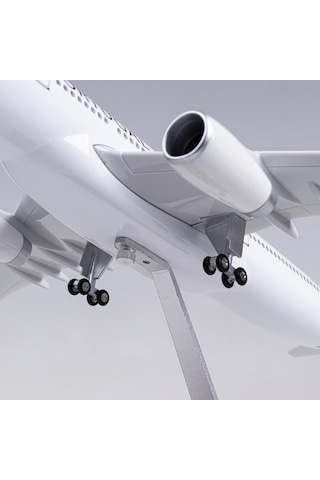 Portugal A330 Yolcu Uçağı Model Uçak 1/80 Ölçek 47cm