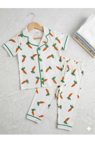 Pamuklu Kruvaze Yaka Önden Düğmeli Havuç Desenli Mevsimlik Alt Üst Pijama Takım Beyaz