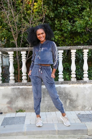 Akbeniz Kadın Kadife Kapşonlu Eşofman Takım 9054