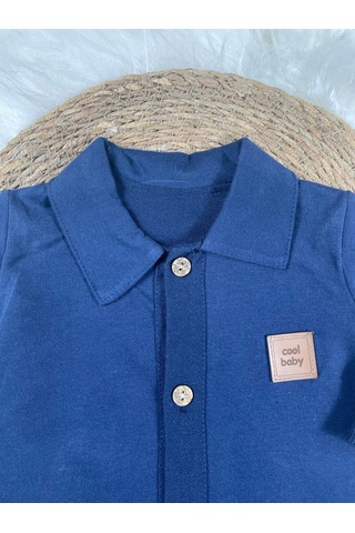 Gömlek Yaka Önden Düğmeli Arma Detaylı Erkek Bebek Tulum Lacivert