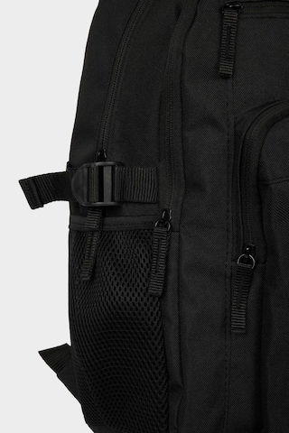 Defacto Erkek Sırt Çantası C5784axnsbk23 Siyah