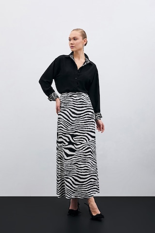 Sateen Zebra Desen Etek - Siyah-135451 Siyah