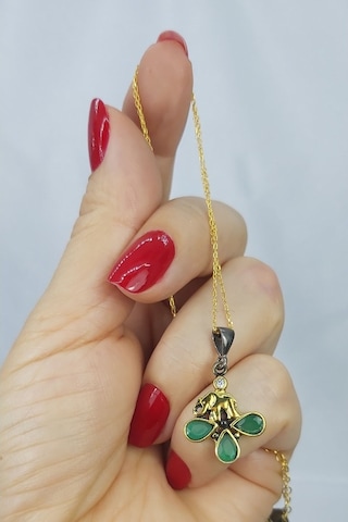 925 Ayar Zümrüt Taşlı Filli Gümüş Kolye