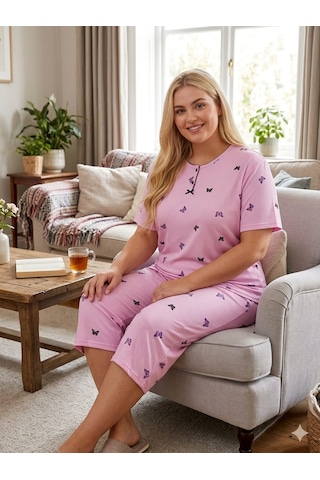 Büyük Beden Kısa Kol Kapri Yumuşak Tuşeli Likralı Örme Pijama Takımı 8649 Lila