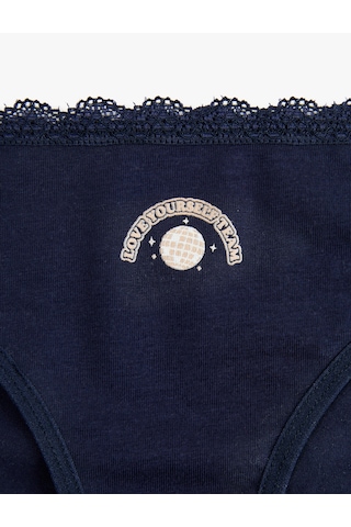 Koton Rahat Kalıp Pamuklu Baskılı Dantel Detaylı String Külot Lacivert 6wlk30062mk Lacivert