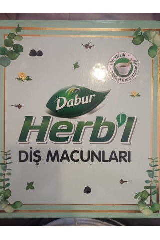 Dabur Herb'l Karanfil İle Tam Koruma Üçlü Etki Diş Macunu 170gr X 4 Adet