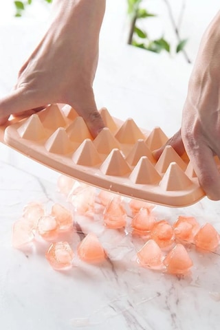 Valletta Pamplona Pembe 18 Bölmeli Kapaklı Kristal Buz Kalıbı