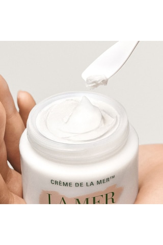 Cilde Pürüzsüz & Aydınlık Görünüm Kazandıran Nemlendirici Gündüz Krem 100 Ml-the Moisturizing Cream