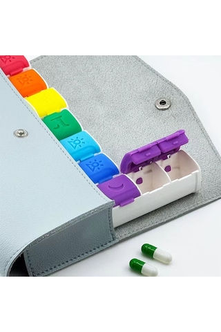 Gri Taşıma Çantalı 7 Li Renkli Weekly İlaç Kutusu Seti Gri