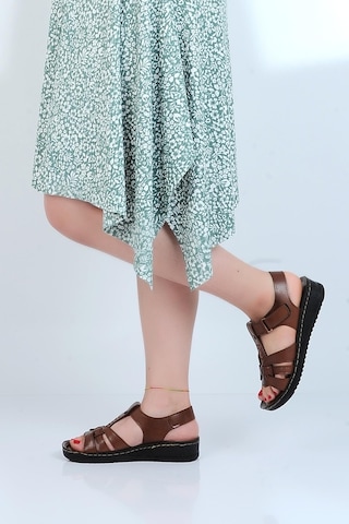 Ayakcenter 58412 Polero Kadın Düz Yazlık Sandalet Taba