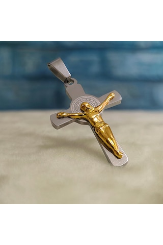 Gerçek Altın Ve Gümüş Görünümlü Parlak Çelik İsa Figürlü Erkek Haç Kolye Altın - Gümüş