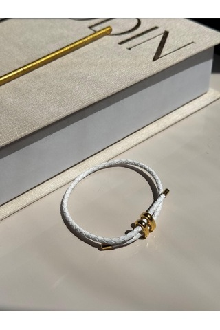 Beyaz Deri Görünümlü Çift Dolamalı Çelik Detaylı Bileklik Unisex Tasarım Altın