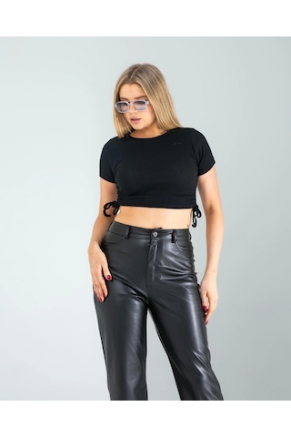 Siyah Yandan Büzgülü Crop Çok Renkli
