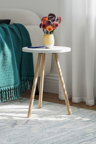 İntergo Yuvarlak Ahşap Ayaklı Tekli Zigon Yan Sehpa Beyaz